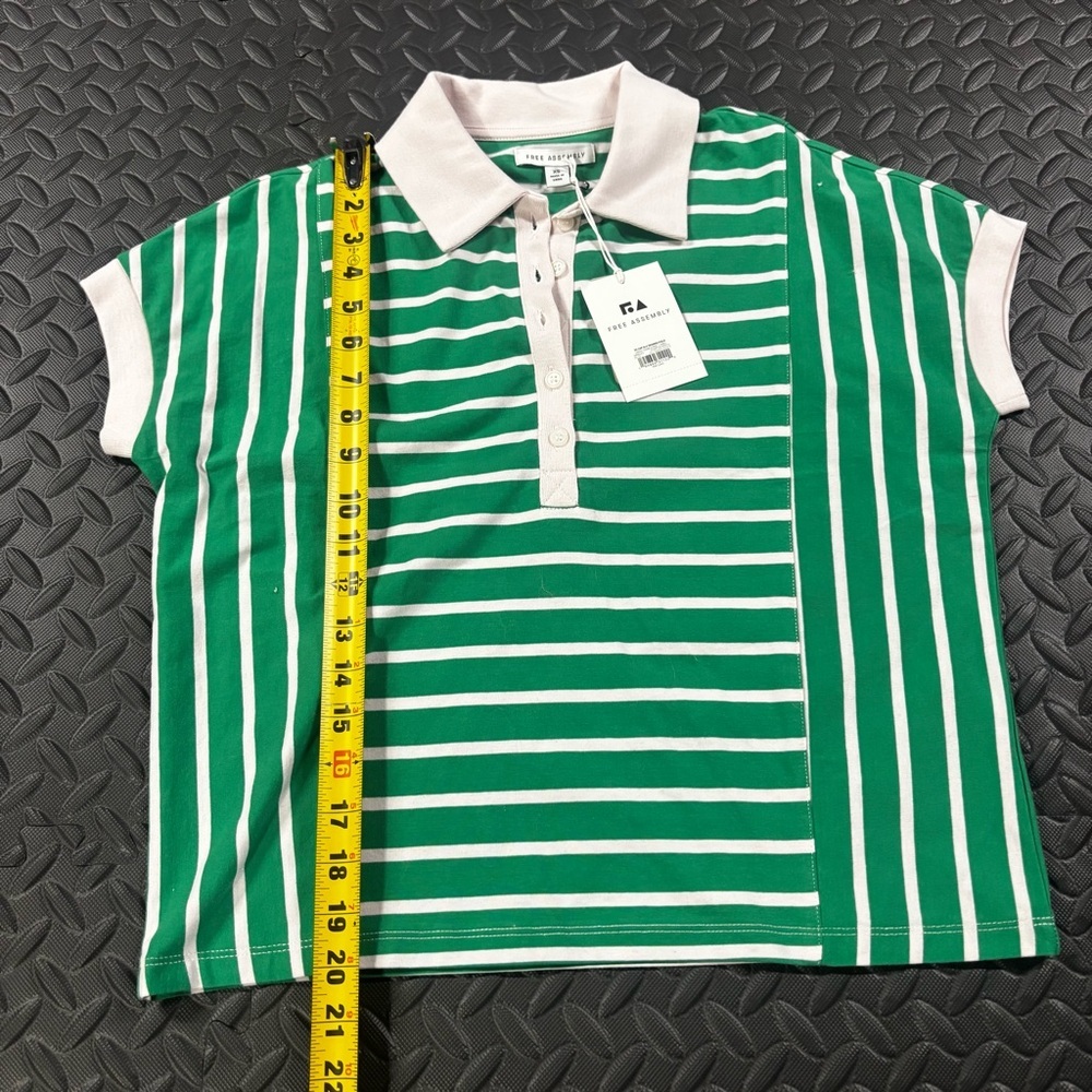 NWT Free Assembly Green White Striped Polo Shirt XS - Picture 10 of 11